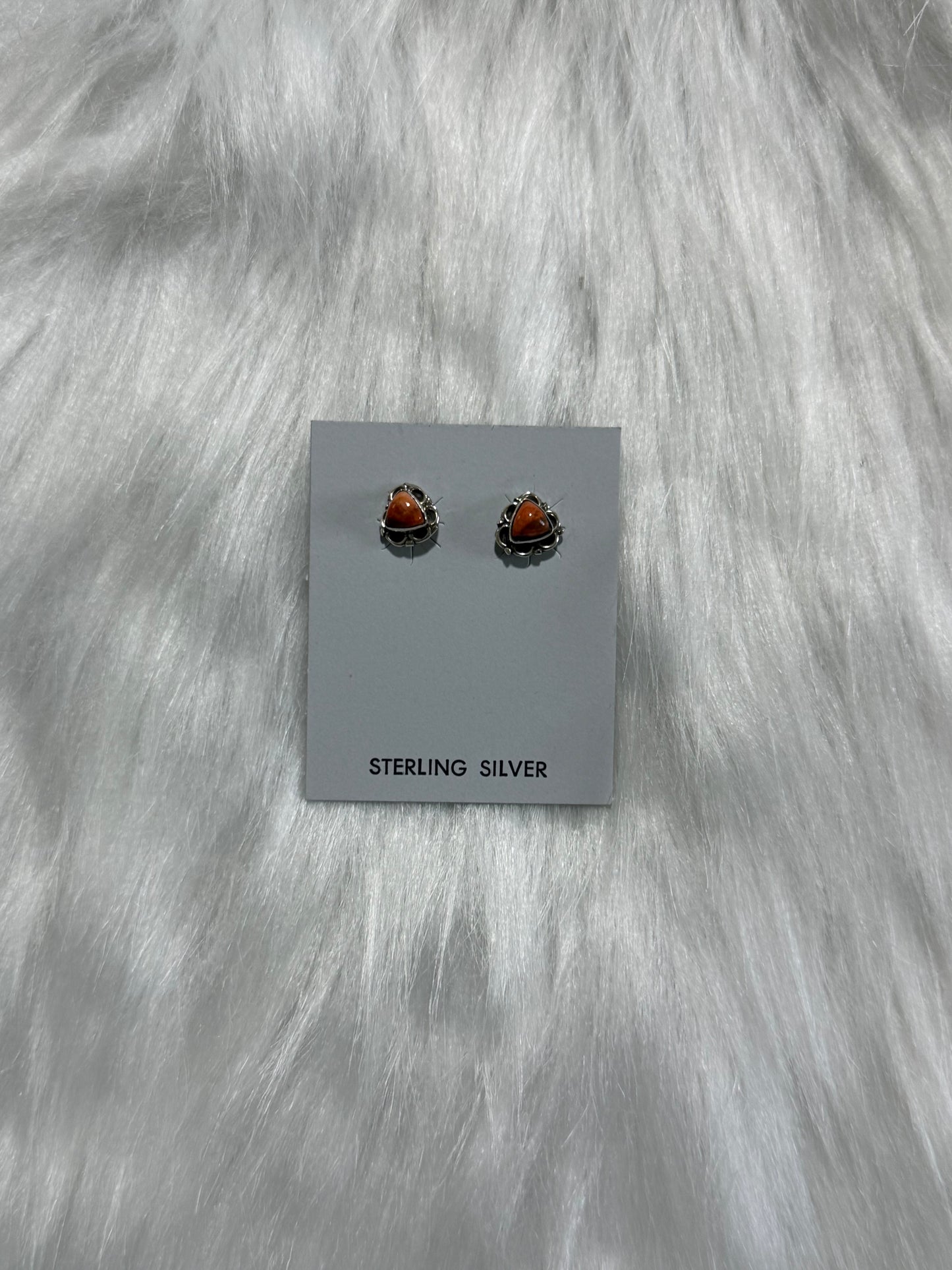 Spiny oyster earrings