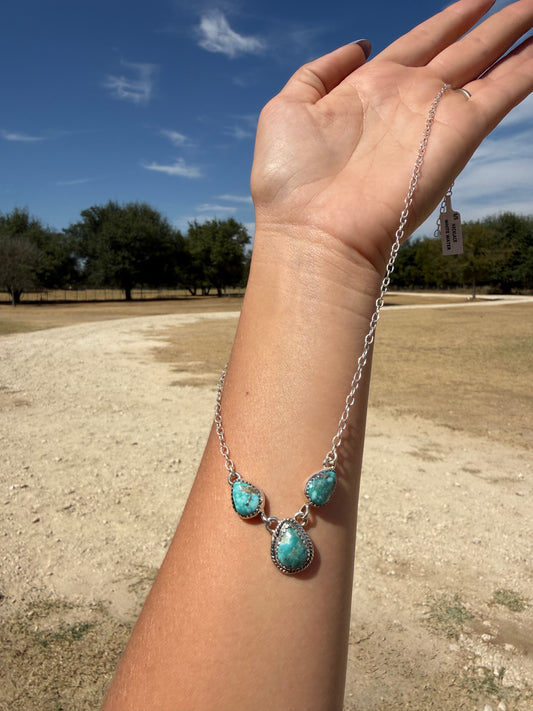 White water necklace 20”