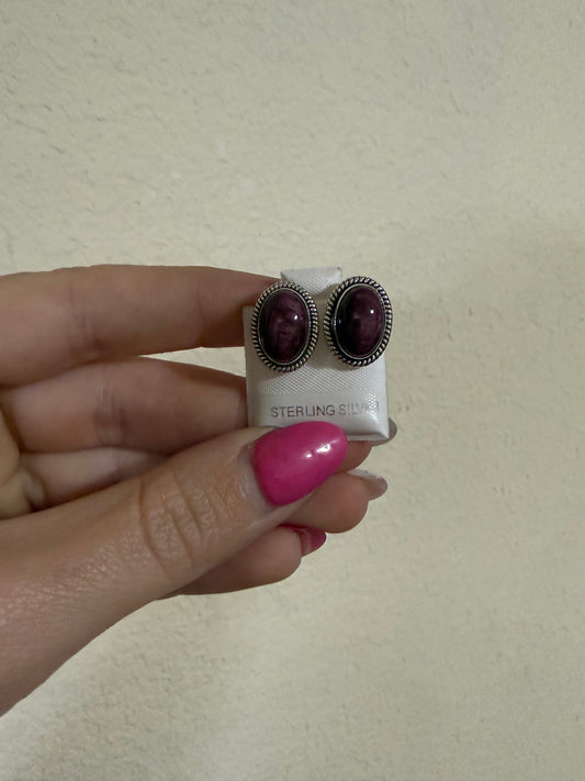 Purple spiny & sterling silver stud earrings