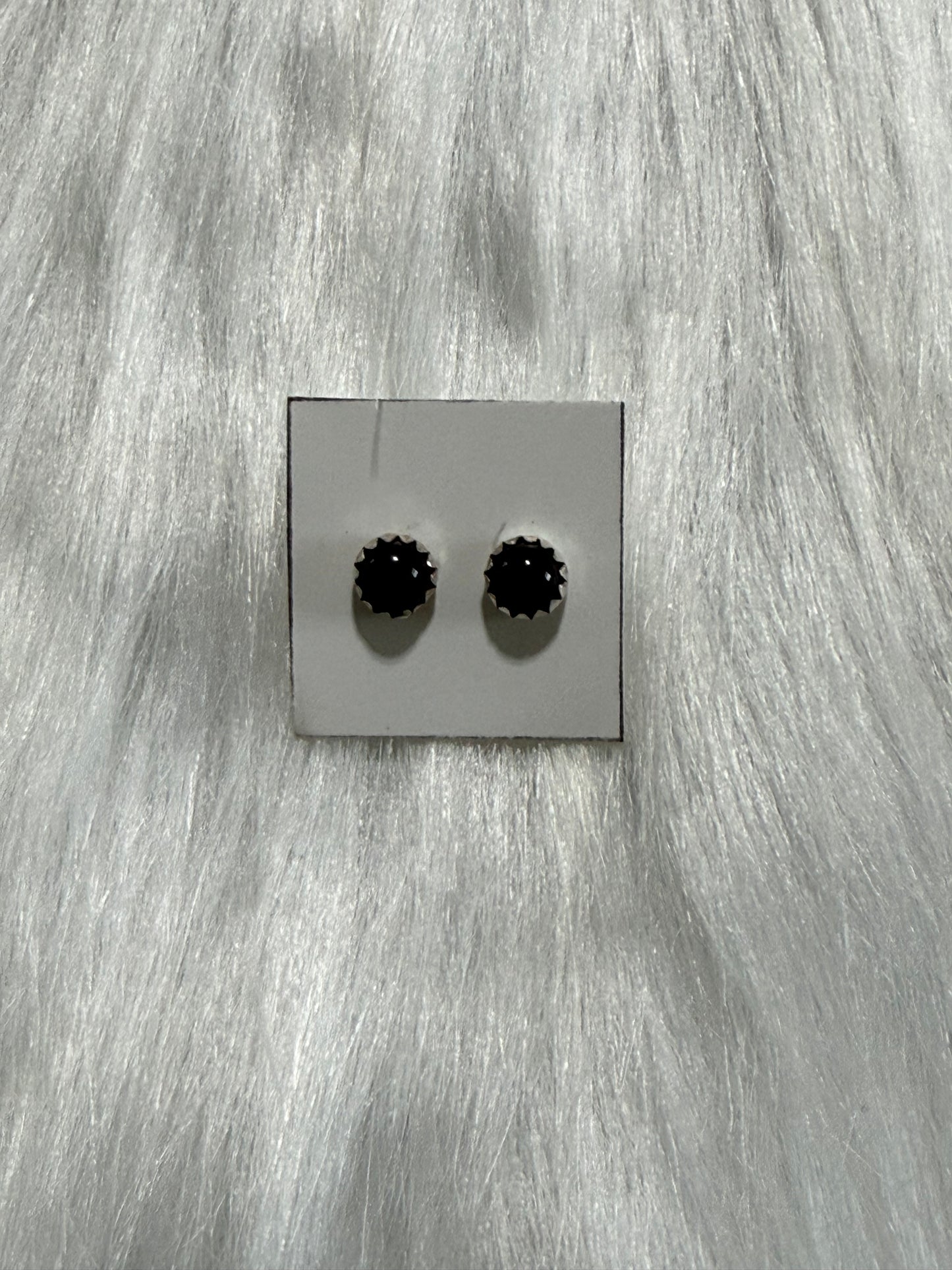 Black onyx earrings Navajo handmade by Linda Yazzie