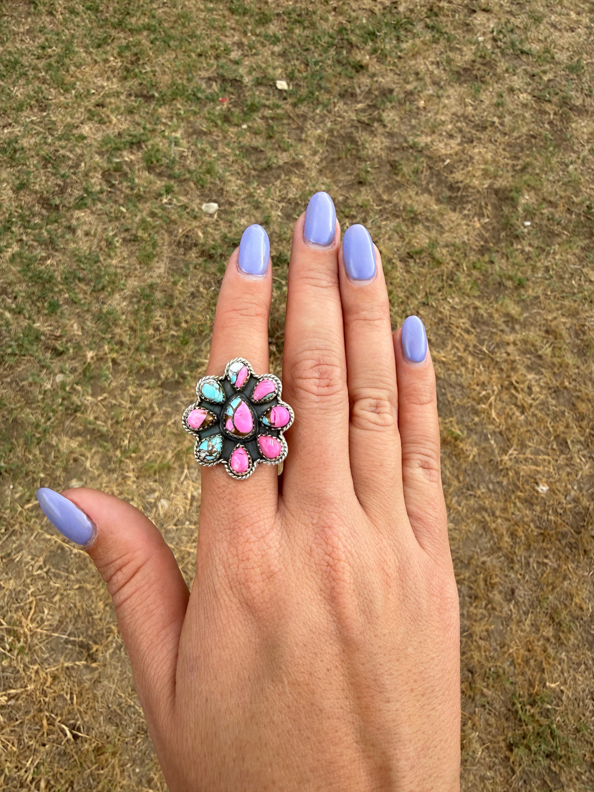 Cotton candy w/ teardrop center-adjustable