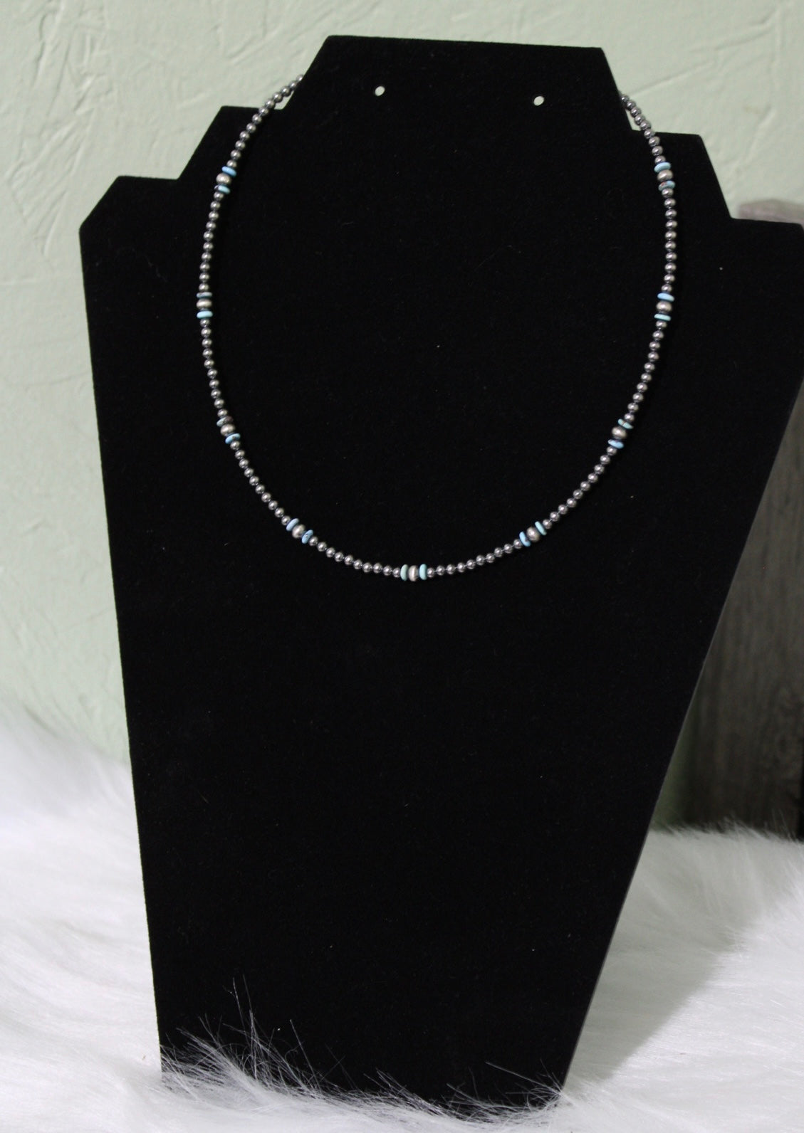 Golden hills necklace