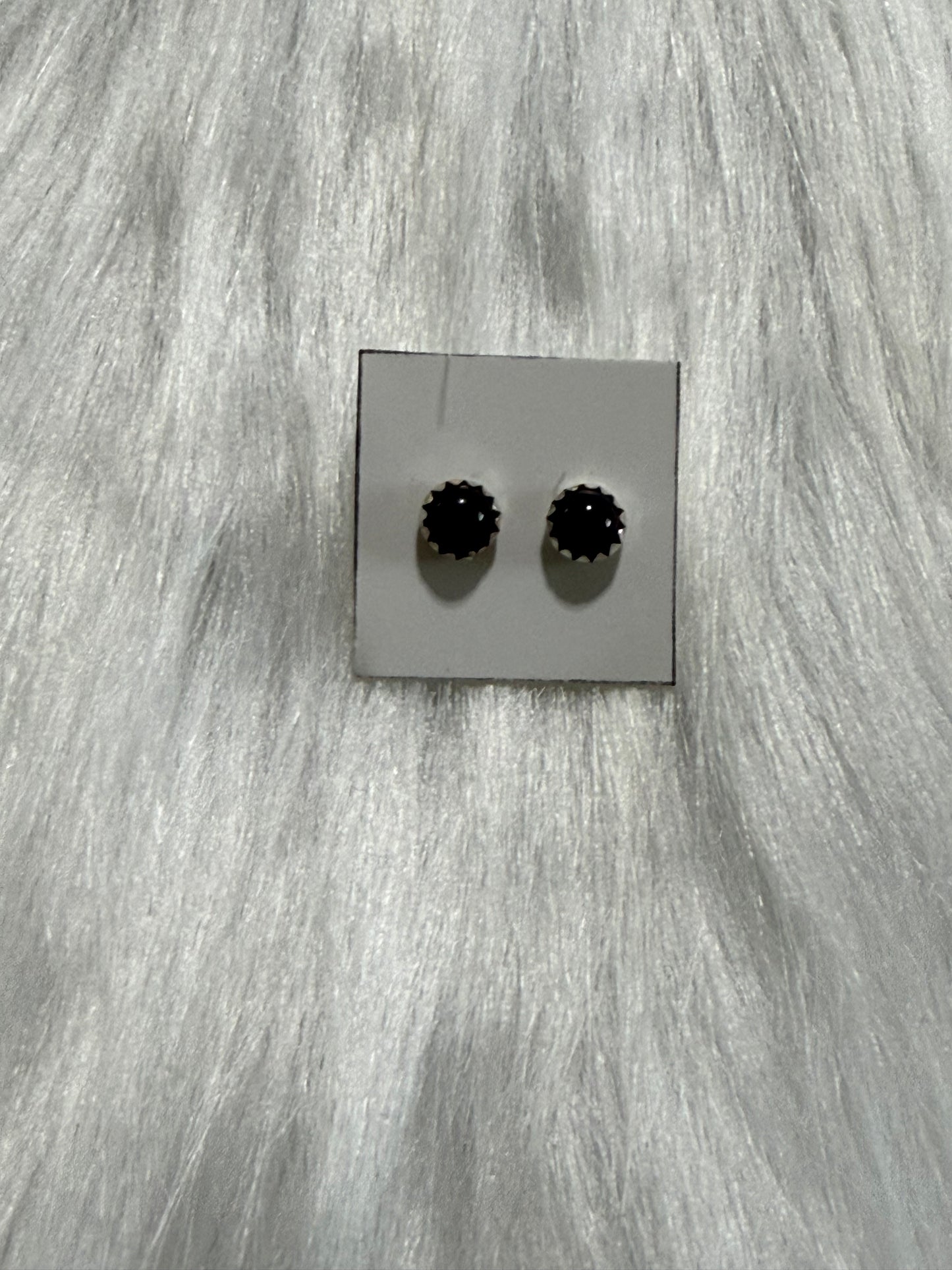 Black onyx earrings Navajo handmade by Linda Yazzie