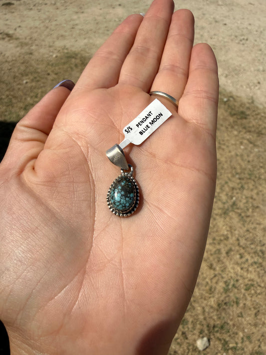 Blue moon pendant